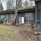 20240201_235802814_iOS